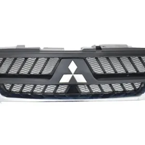 Ostatnie sztuki GRILL ATRAPA CHŁODNICY MITSUBISHI PAJERO III LIFT